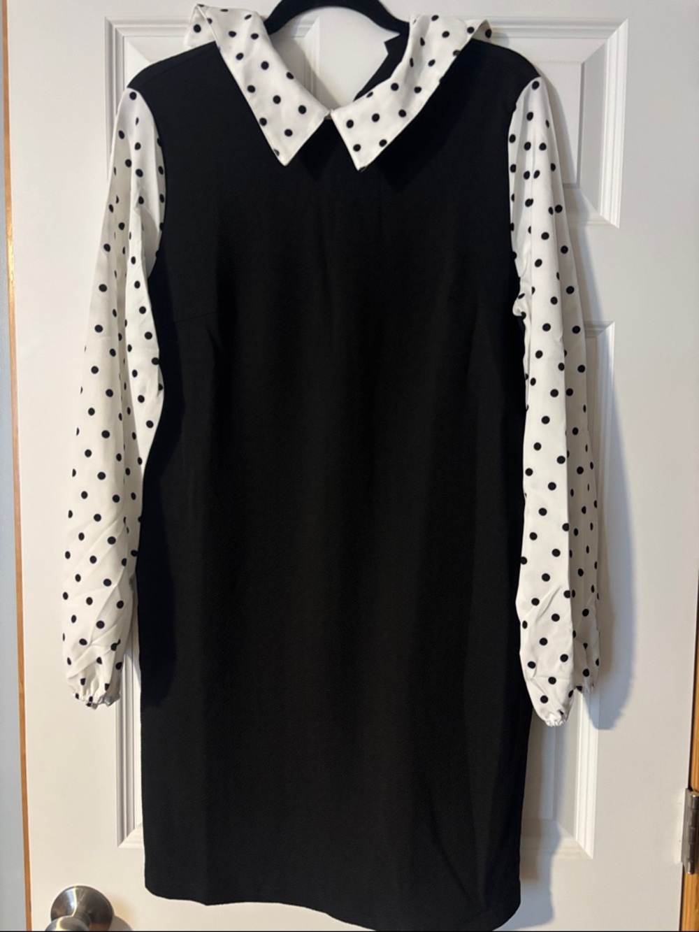 Polka Dot Sleeve Black Shift Dress - White/Black